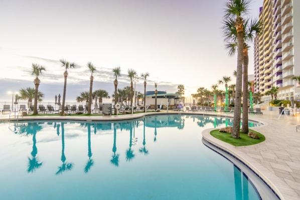 Penthouse Floor 1 Bedroom Resort Condo Direct Oceanfront Wyndham Ocean Walk - Daytona Funland 1908 Daytona Beach Bagian luar foto